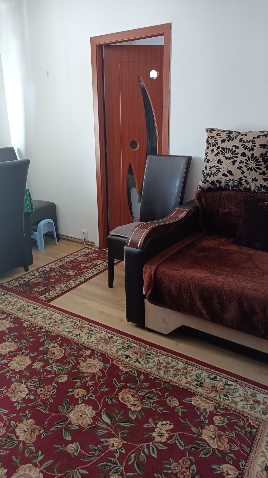 Apartament de vânzare 2 camere in Dâmbu Pietros