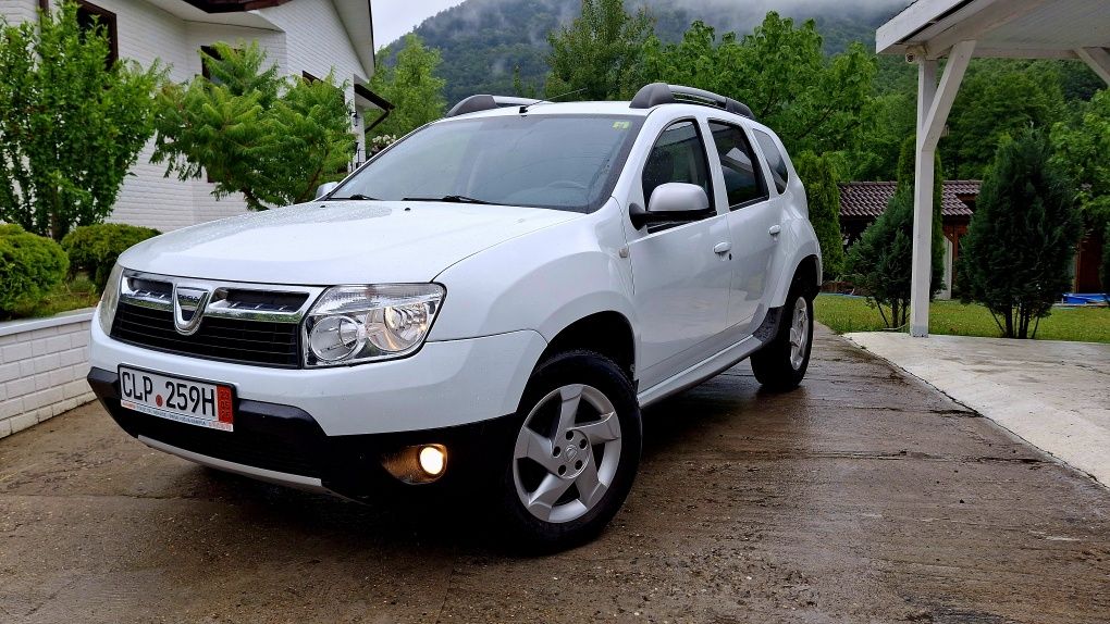 Dacia Duster Prestige 2012 1.5Dci 110 cp 6+1 trepte Intretinut/Istoric