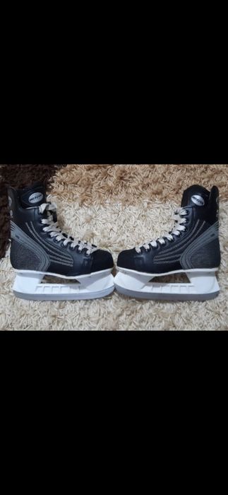 Patine gheata in stare perfecta