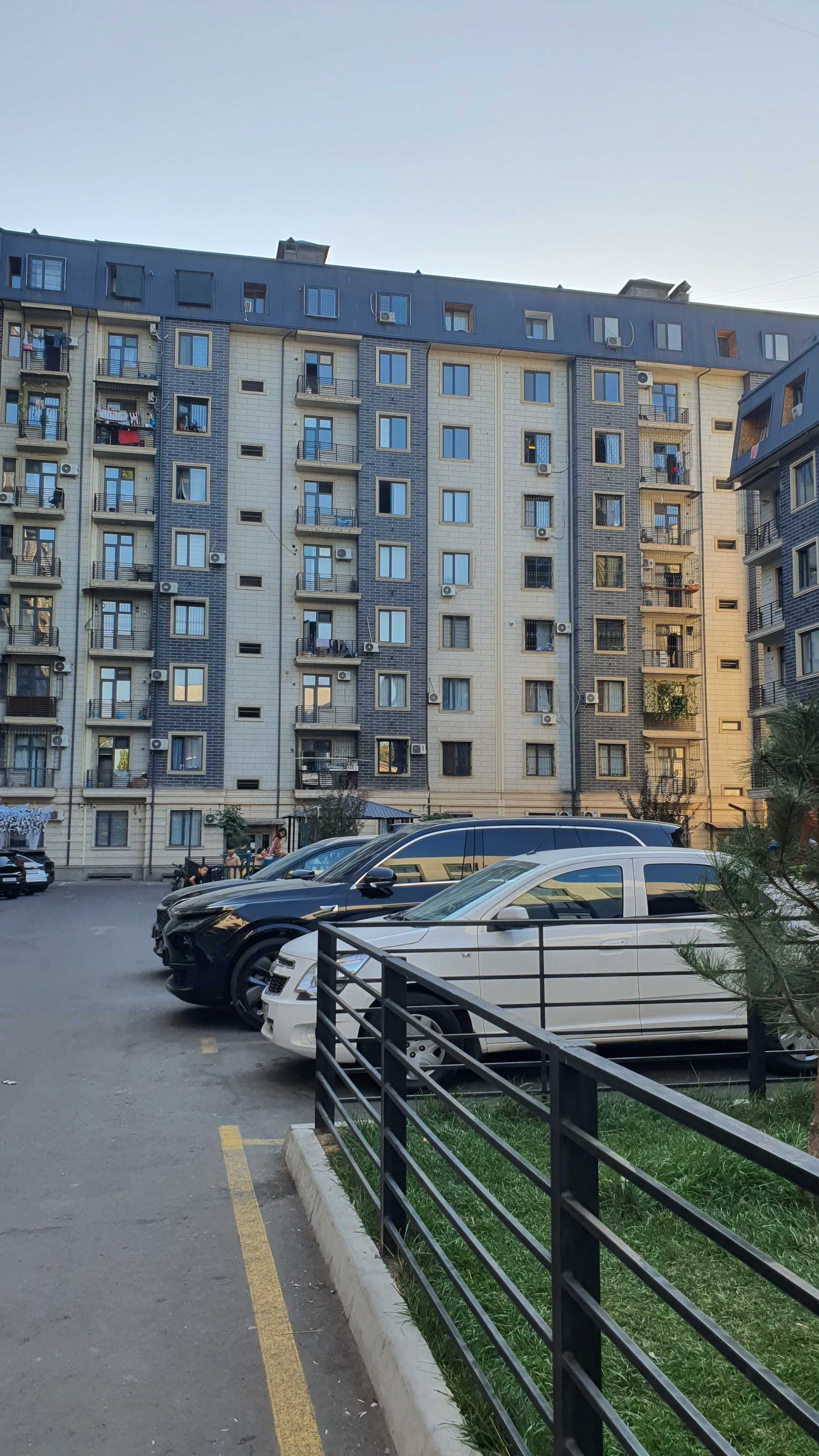 Фарход базор олдида, минус 1 этаж (ярим подвал) 32 м², 14400