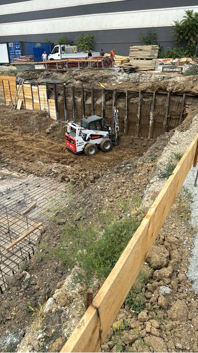 Bobcat de inchiriat