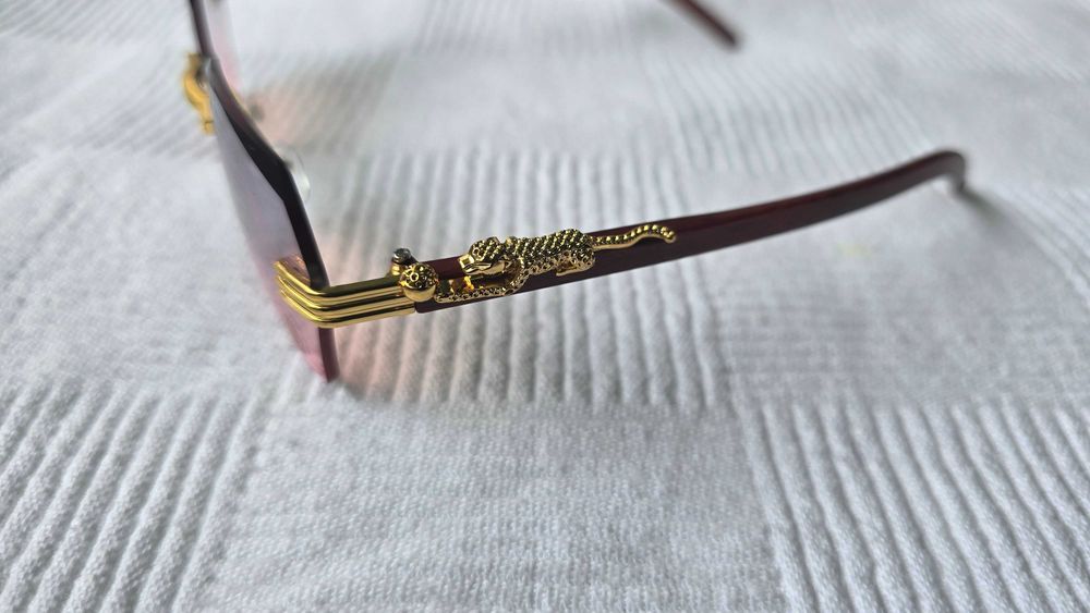 Ochelari de soare Cartier roz