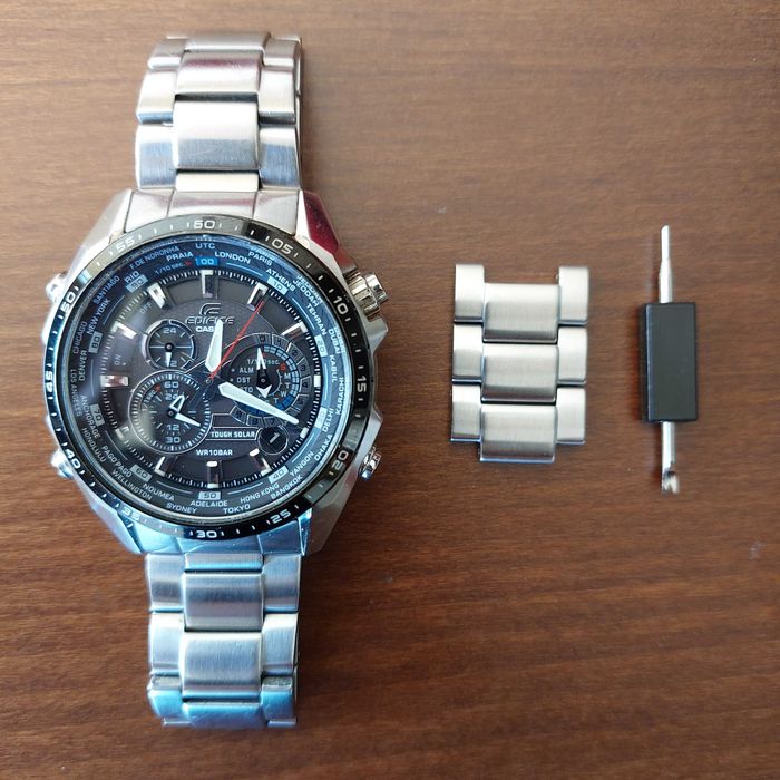 Часовник Casio Edifice  EQS-500