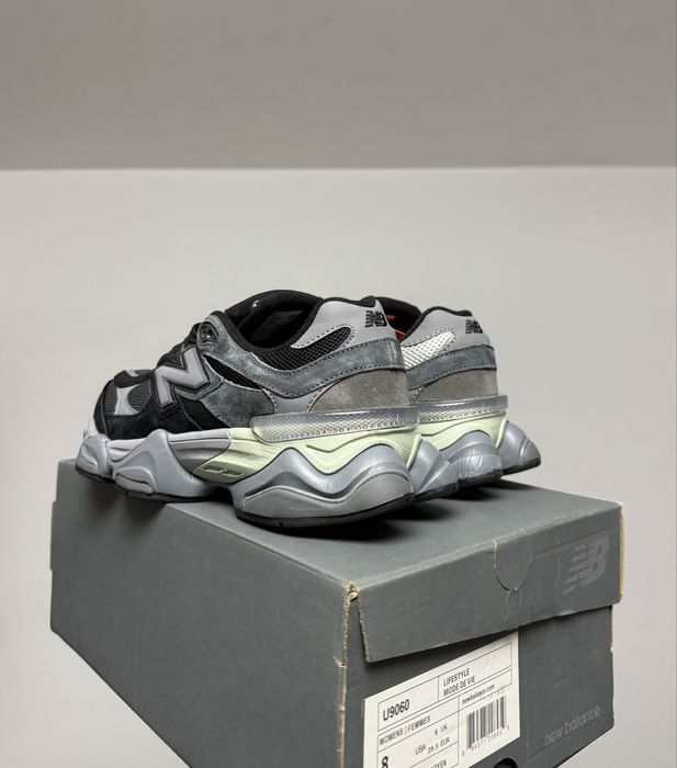 New Balance 9060 Black Grey