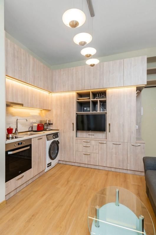 Дава се под наем Едностаен апартамент в София, Център - 30 кв.м за 600 € - Снимка #2