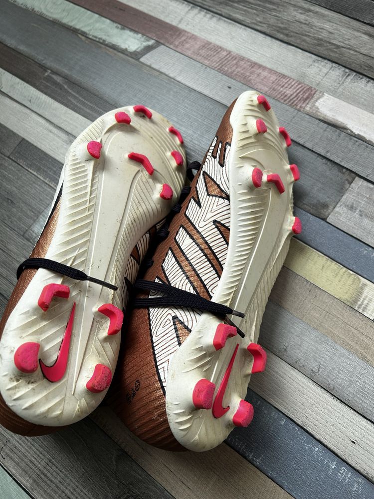 Футболни обувки Nike