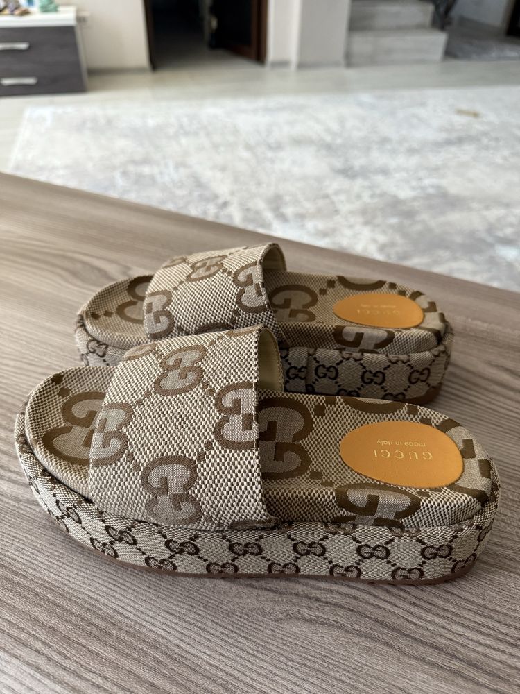 Papuci Gucci - marimea 38 , originali 100%
