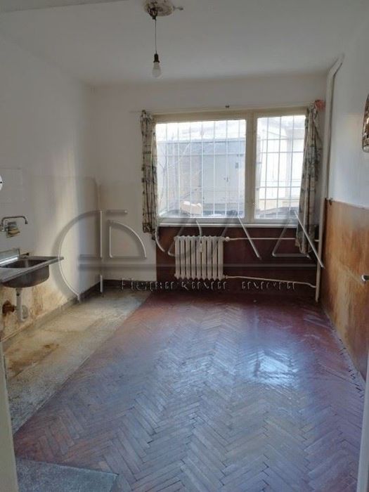 Продава се Двустаен апартамент в София, Иван Вазов - 60 кв.м за 3417 €/кв.м - Снимка #2