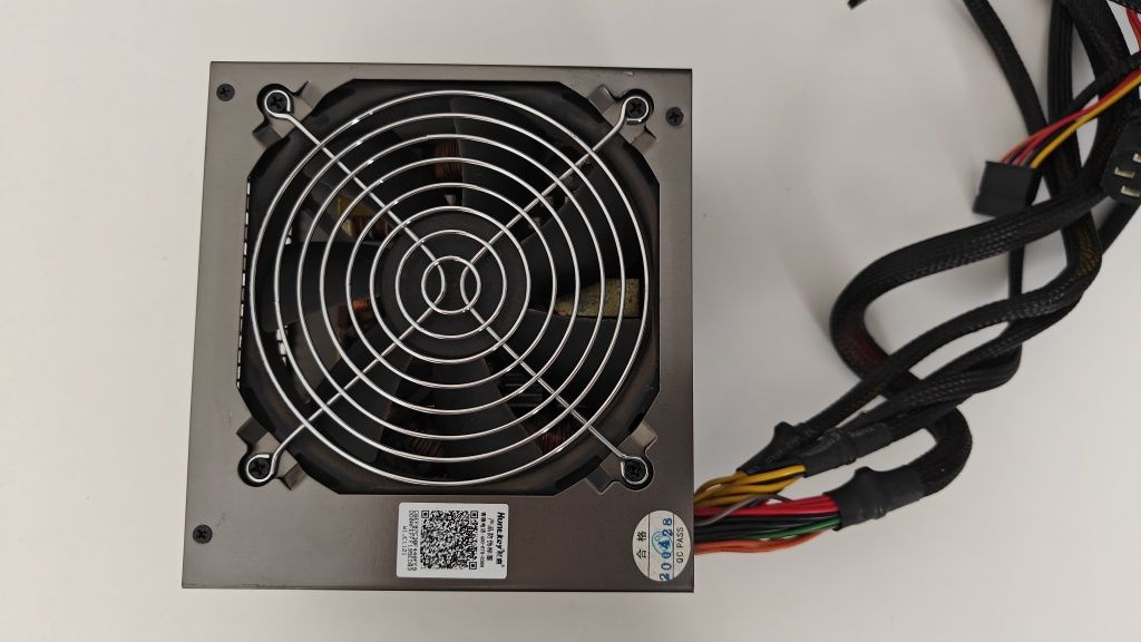 Блок питания Huntkey GS600 — 600W