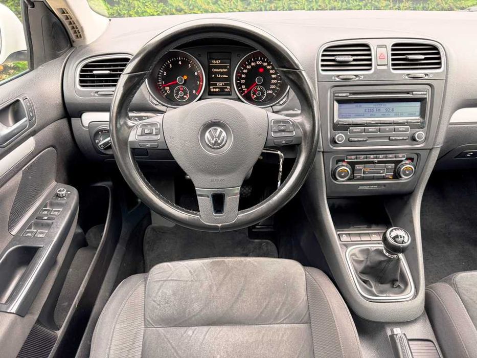 Volkswagen Golf 6 1,4 Benzina 160CP Full Panoramic Revizie completă