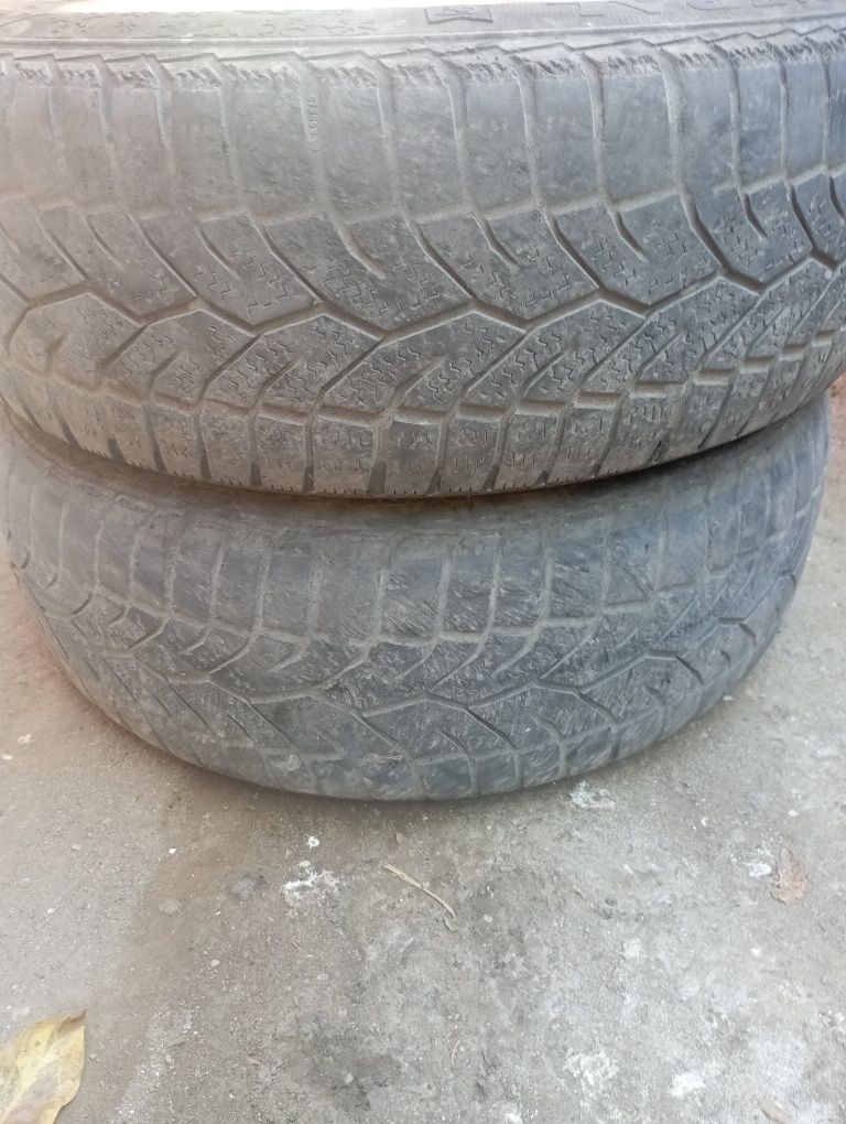 Гуми с 4 болта за seat