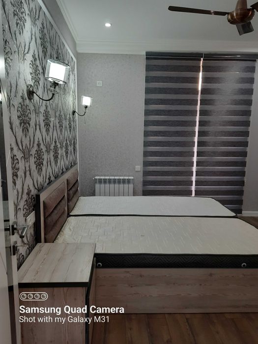 Сдается 3-х комнатная квартира со всеми удобствами.