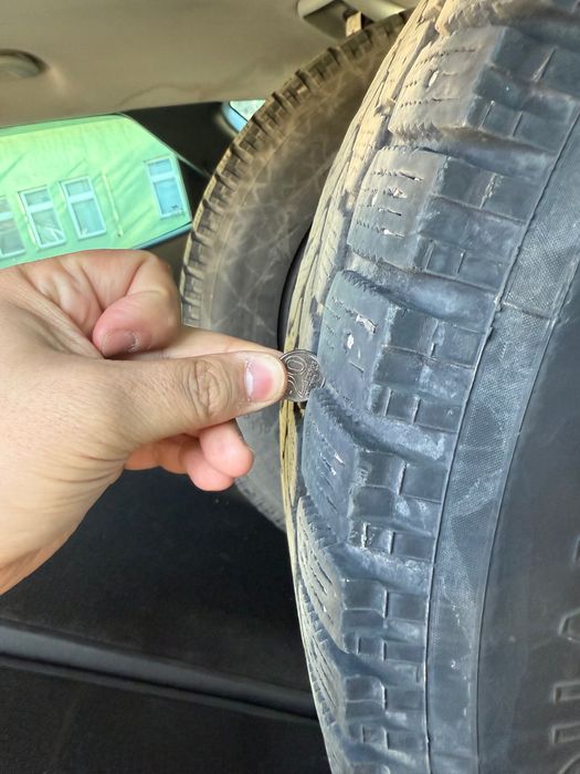 Продам бу зимние шины