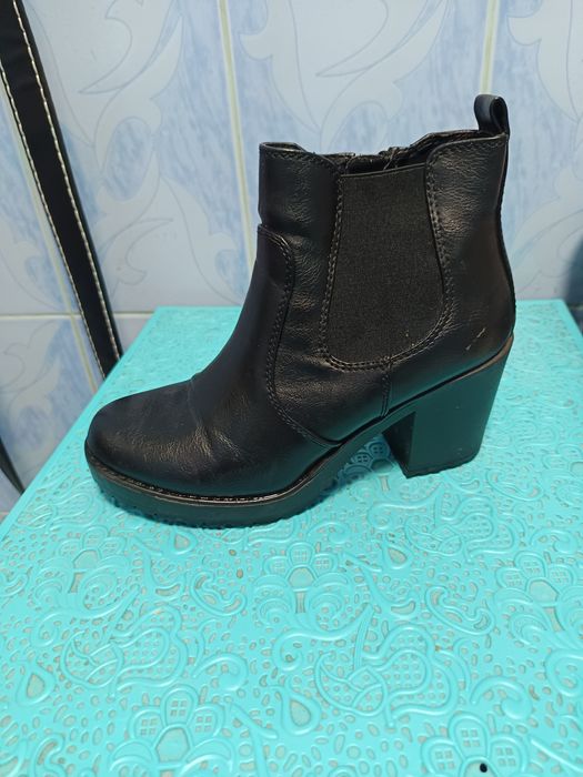 Ghete dama mărimea 38