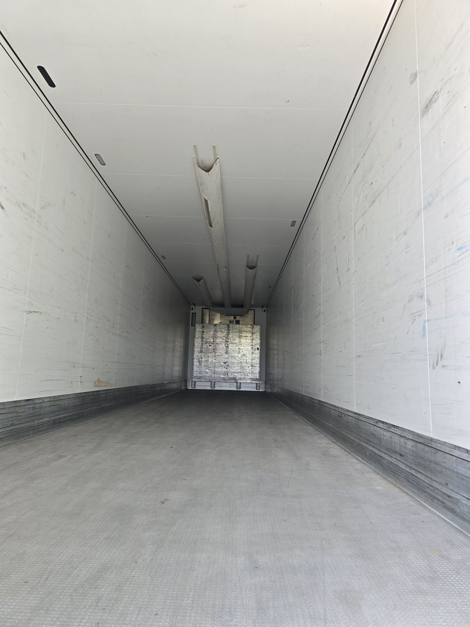 Ansamblu DAF + Schmitz frigo TK SLx 200
