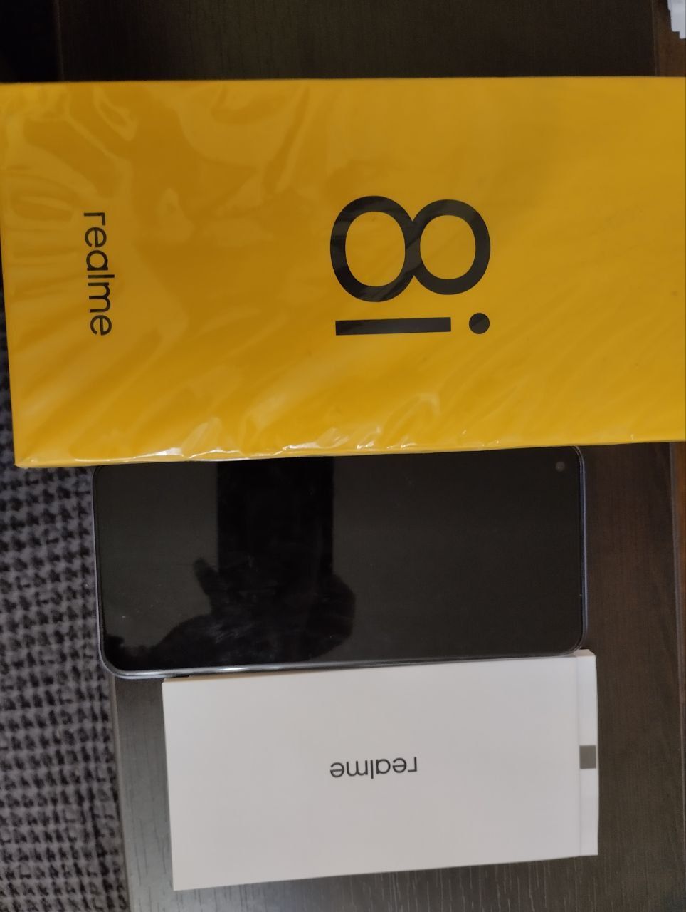Телефон Realme 8i