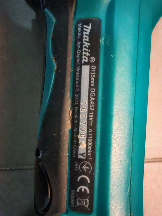 Makita 18 v. Ъглошашйф DGA 452