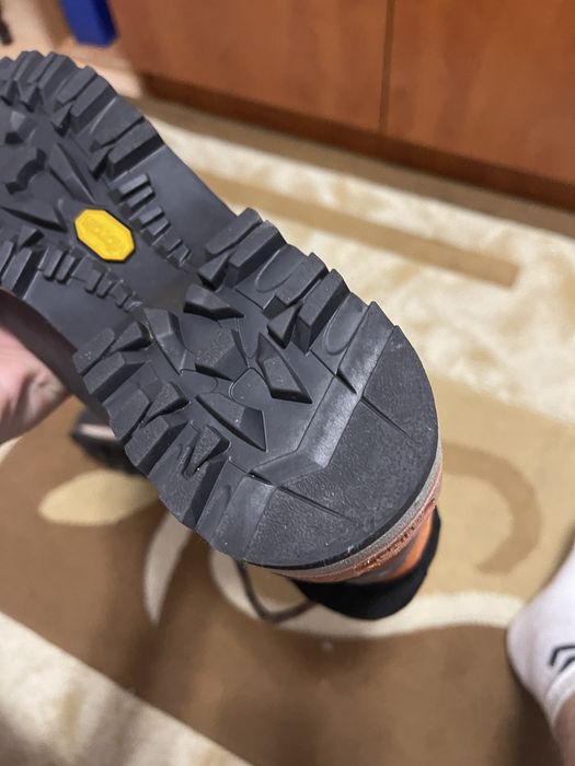 Ghete Meindl munte / Bocanci Meindl trekking Vibram Marimea 44