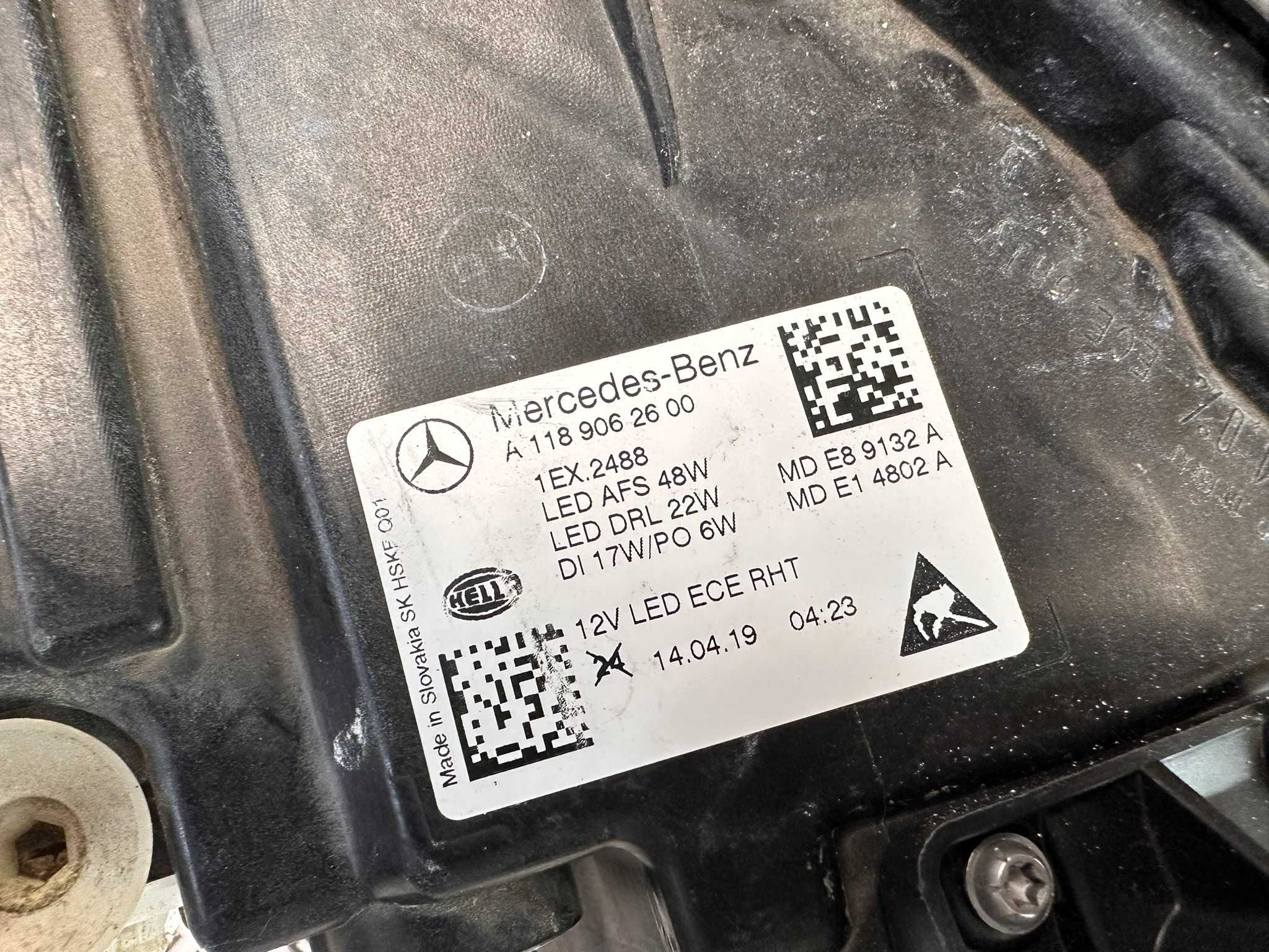 Фарове фар Mercedes CLA 118 farove far Мерцедес ЦЛА 118