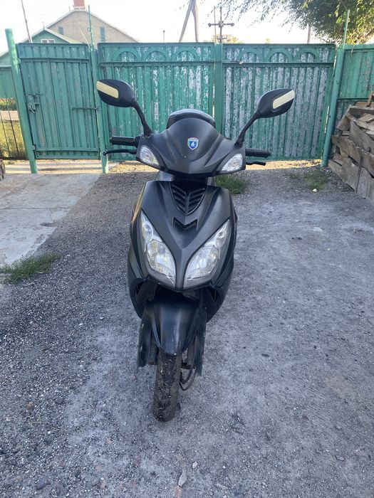 Продаи скутер мопед