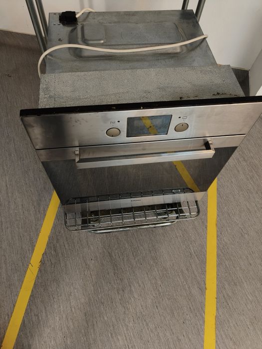 Cuptor incorporabil HANSA