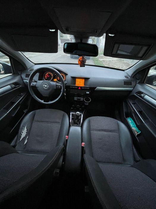 Opel Astra H 2008