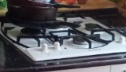 Продам газ плиту