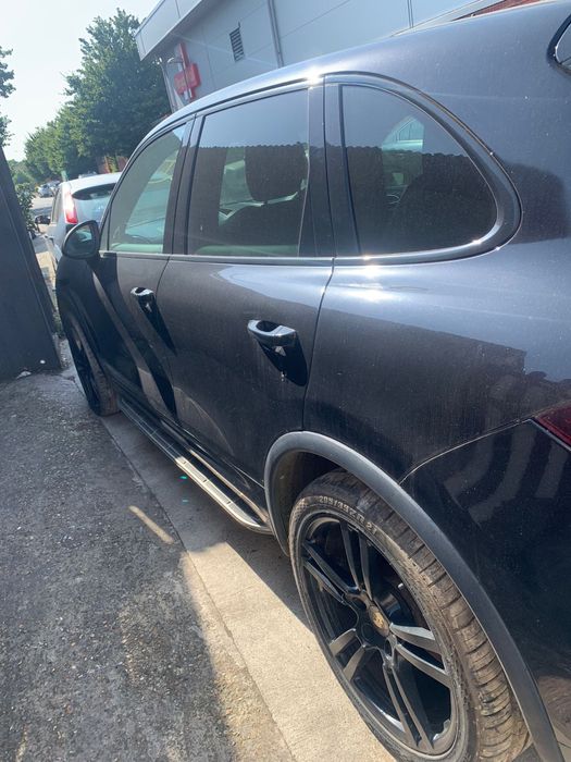 Dezmembrez Porsche cayenne 2011-2014 CRC