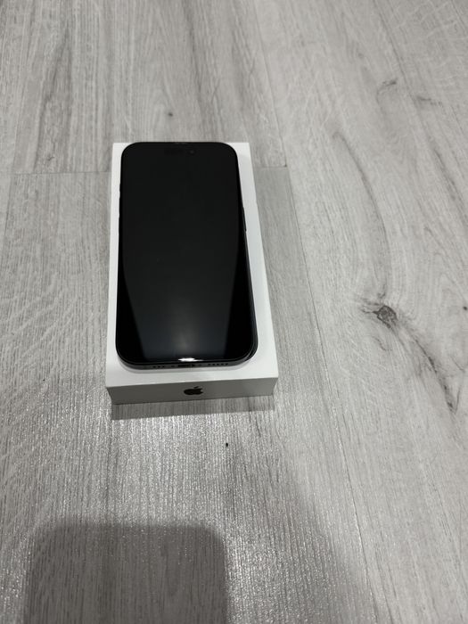Iphone 15 Black 128 GB, in garantie, baterie 89%