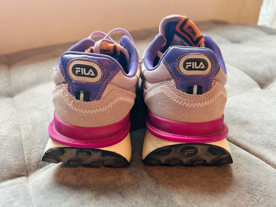 Нови Маратонки FILA