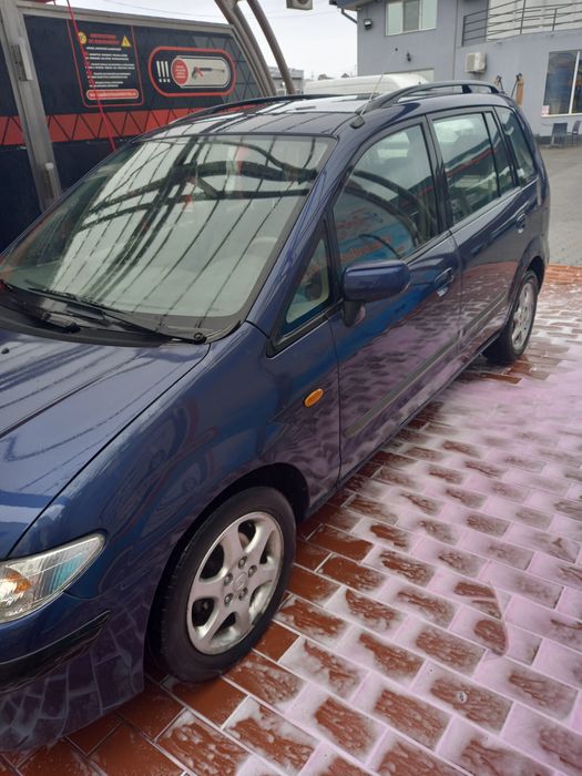 Vând Mazda Premacy