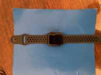 Apple Watch  SE 40 mm nike versia