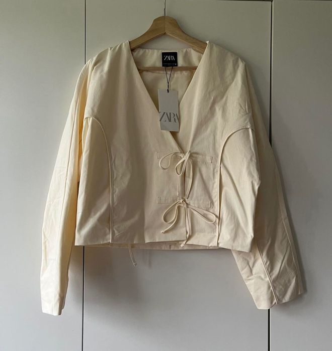 Дамско яке Zara с връзки