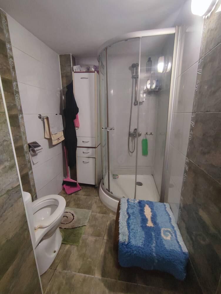Самостоятелна Двуетажна къща в гр. Средец
