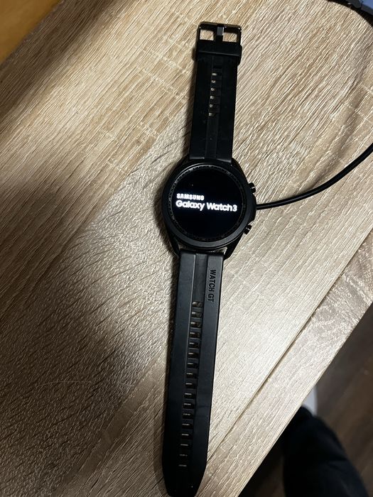 Продавам Samsung wach 3