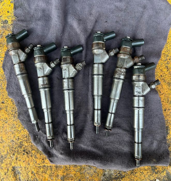 Дюзи за BMW 525 530 дизел