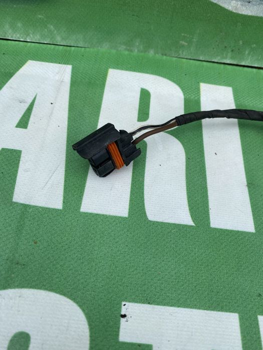 Instalație bară față cu 4 senzori de parcare Porsche Cayenne 2012