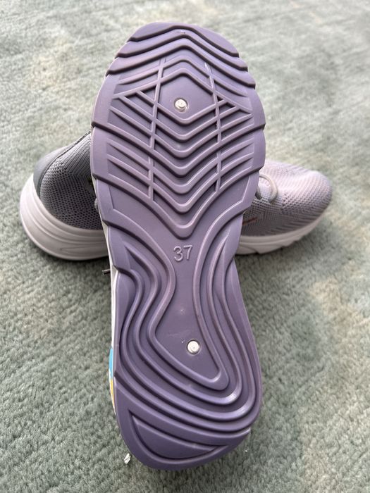 Маратонки детски 37 силиконова подметка