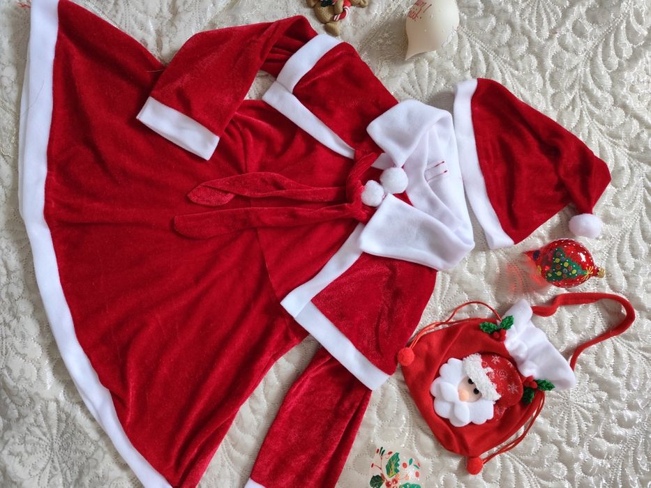 Costum  serbare Crăciuniță catifea nou 4 piese