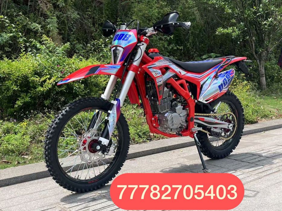 Продам мотоцикл эндуро 300 кубов