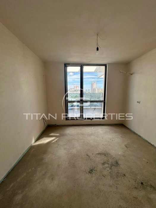 Продава се Тристаен апартамент в Пловдив, Христо Смирненски - 166 кв.м за 1013 €/кв.м - Снимка #3