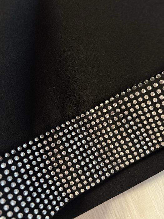 Блуза с камъчета