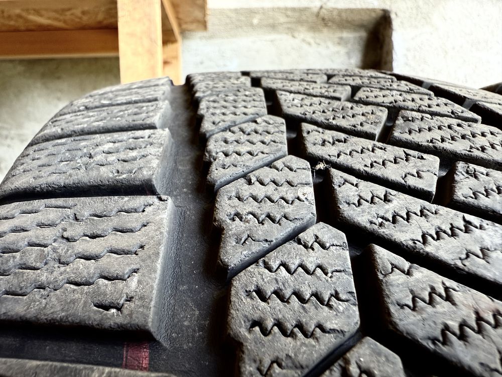 Anvelope Iarna premium Continental 255/40R18 2buc 225/45R18 2 buc