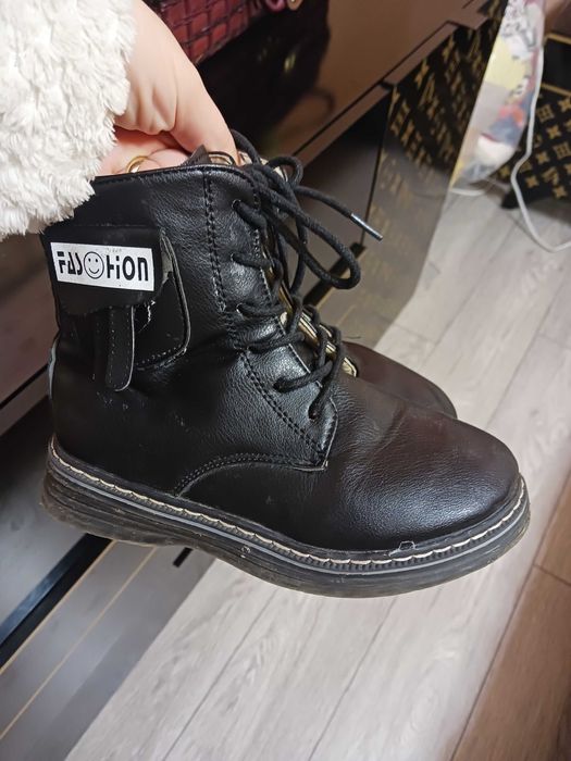 Детски кожени боти