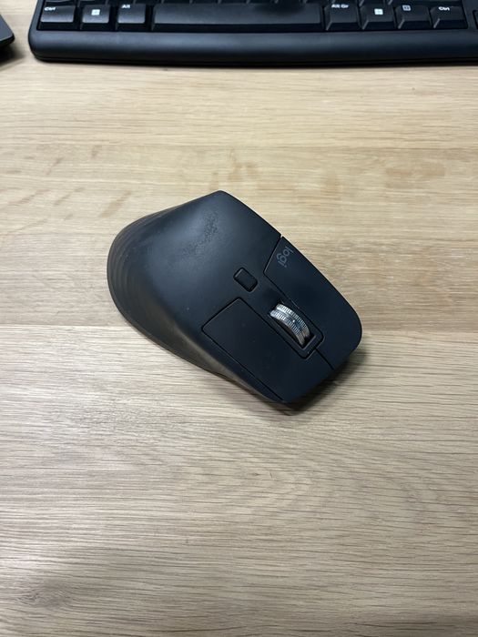 Блутут Мишка Logitech Mx Master 3
