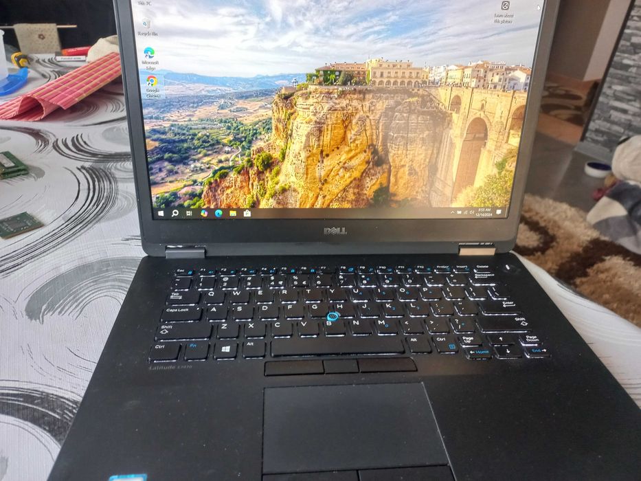 Vand laptop Dell Latitude E7470