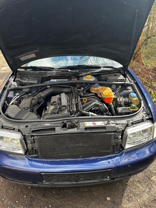Vând Audi A4 b5