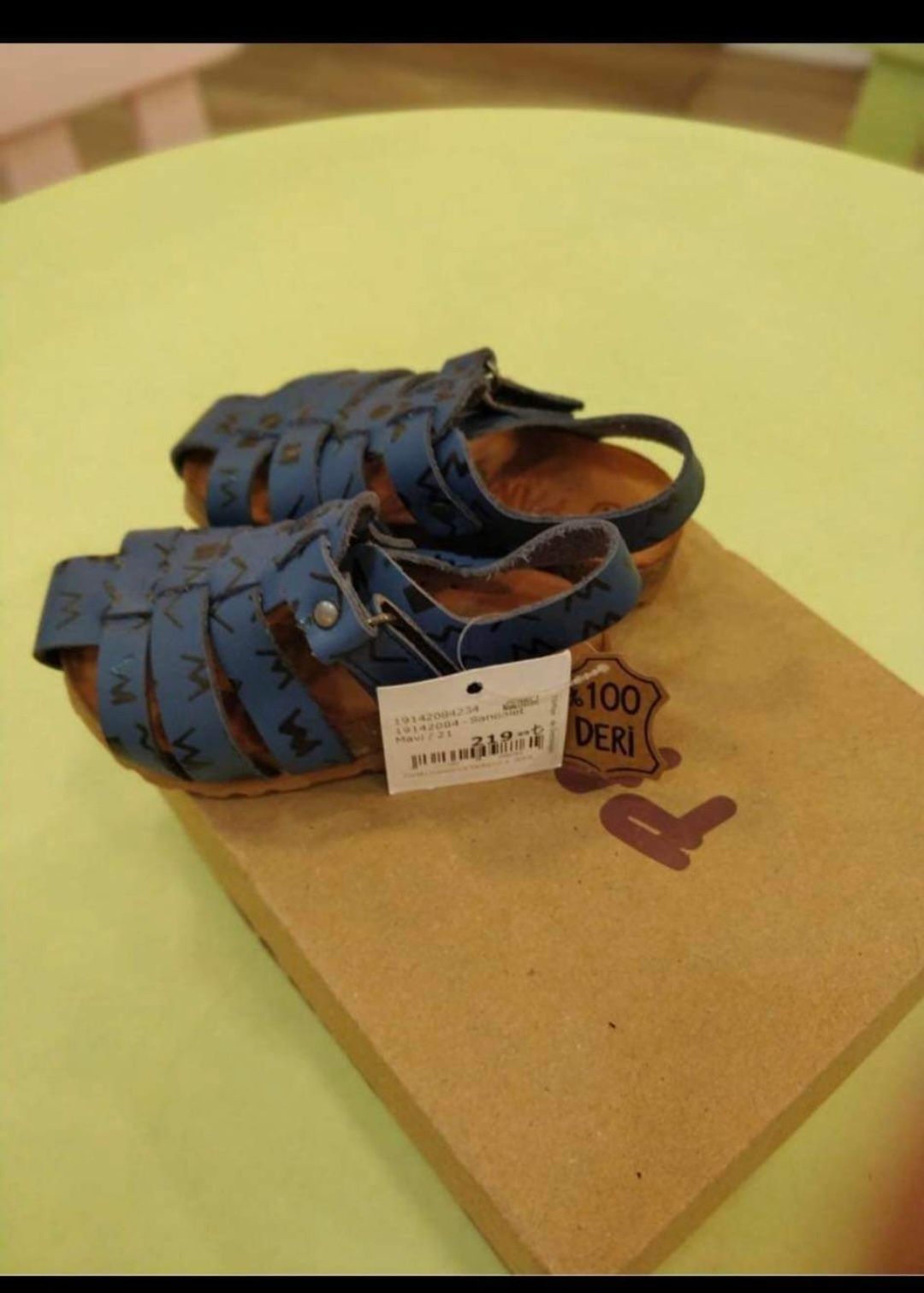 Нови детски сандали от естествена кожа