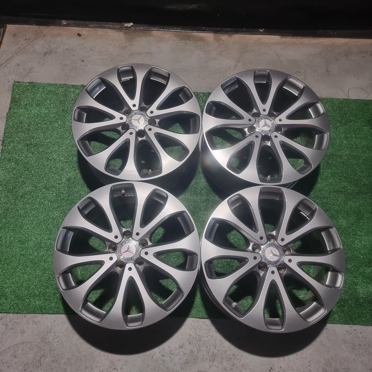 Jante originale Mercedes GLC 18 inch Număr piesa: A2534011500