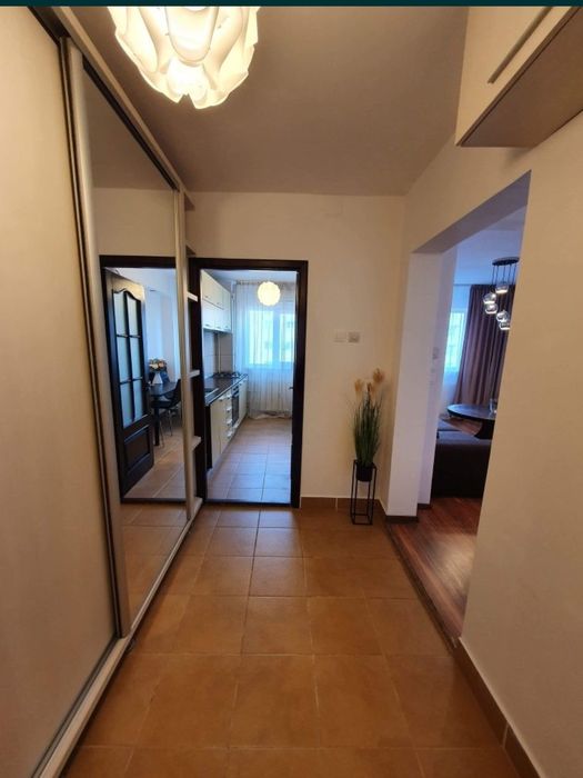 Vand ap 2 camere Crangasi Ceahlaul Bucuresti